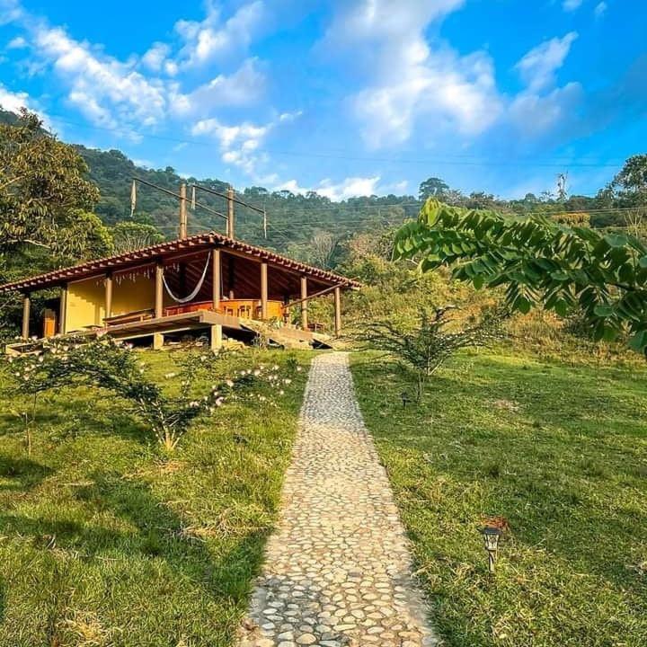 La Perla Negra - Black Pearl Eco Hostel Сан Рафаел Екстериор снимка