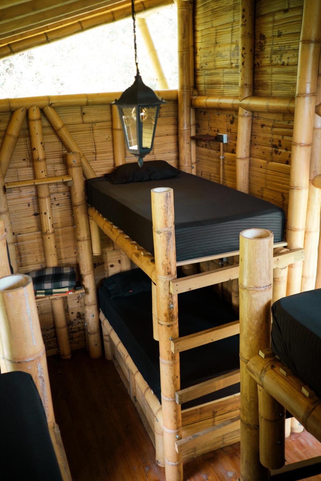La Perla Negra - Black Pearl Eco Hostel Сан Рафаел Екстериор снимка